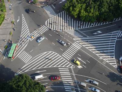 十字路口道路標(biāo)線